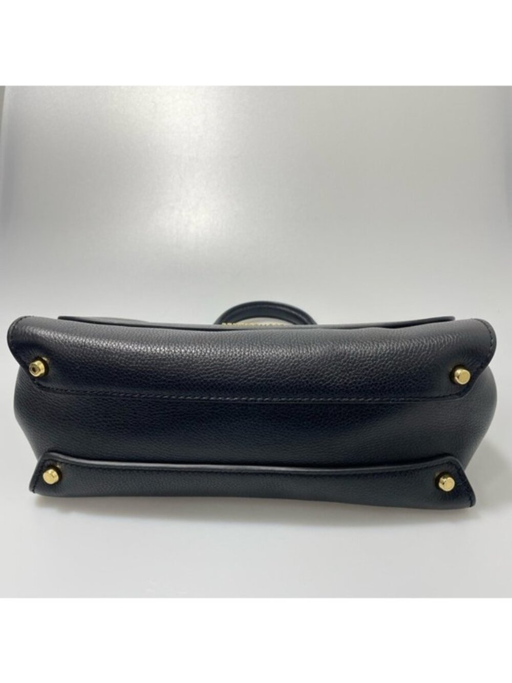Dolce & Gabbana Sicily shoulder bag $2695 - Picture 4 of 9